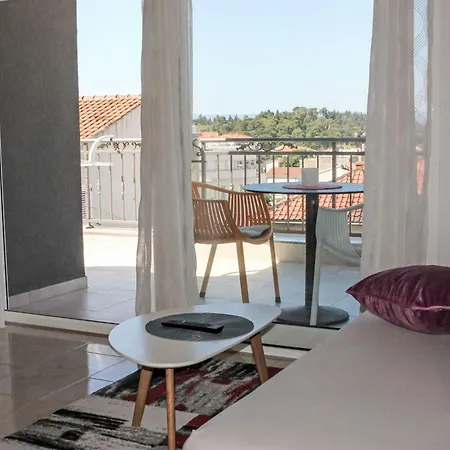 Apartman Silvia-3 By Interhome