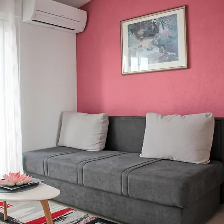 Silvia-3 By Interhome *